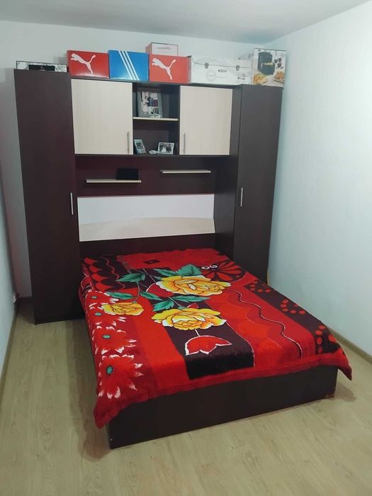 Vand apartament Cv9, zona Orizont