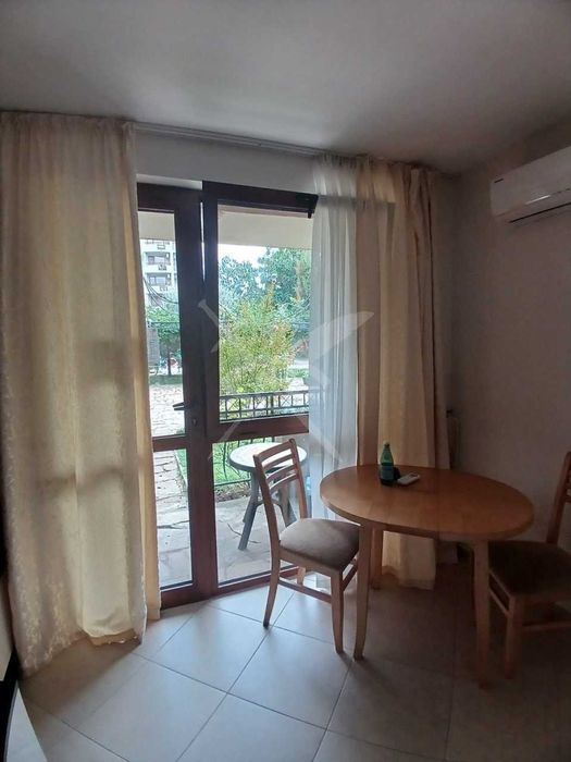 Продава се Едностаен апартамент в к.к. Слънчев бряг - 38 кв.м за 940 €/кв.м - Снимка #2