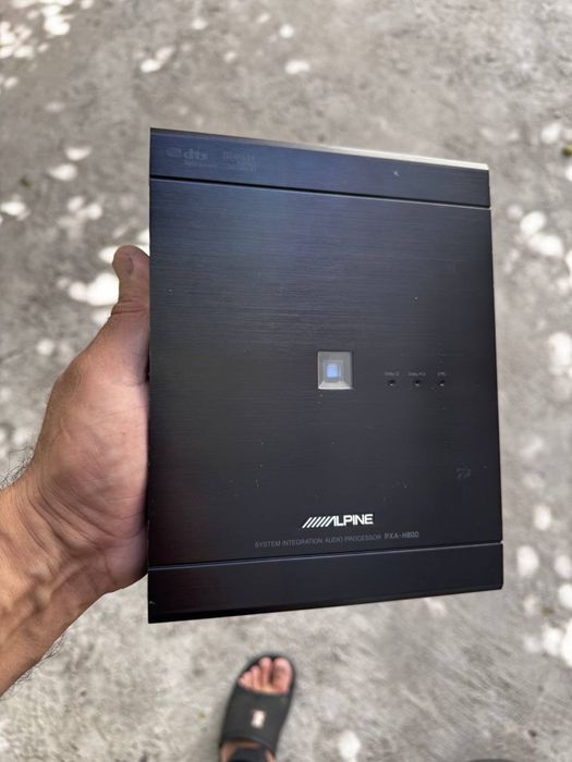 Alpine PXA-H800.