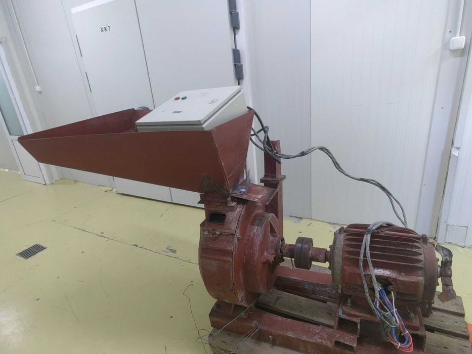 Мелница за мелене на зърно с циклон