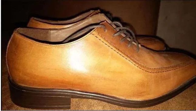 pantofi lux ocazie office noi Bugatti softline Bally  41 si 43