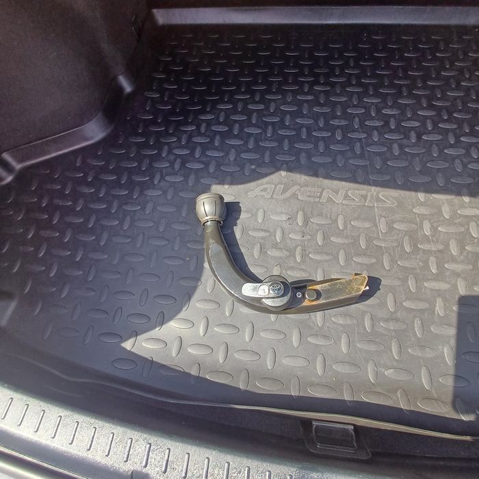 Бензин 1.6Vvti 132 k.s