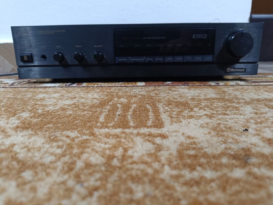 Amplificator Sherewood AI-1110