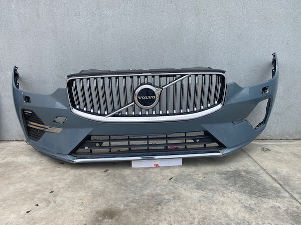 Bara fata cu 6 senzori si gauri de spalator VOLVO XC60 2021+