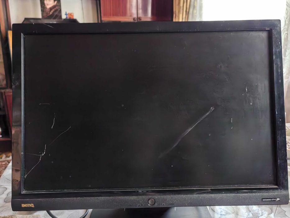 Монитор   BenQ  на запчасти.
