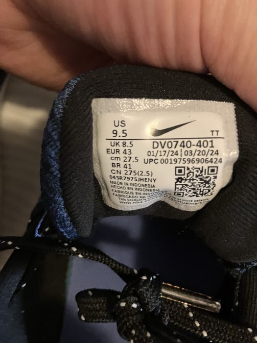 Adidasi originali , nr 43 Nike