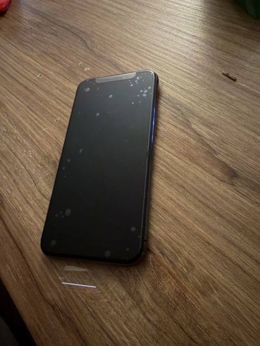 iPhone XS за части