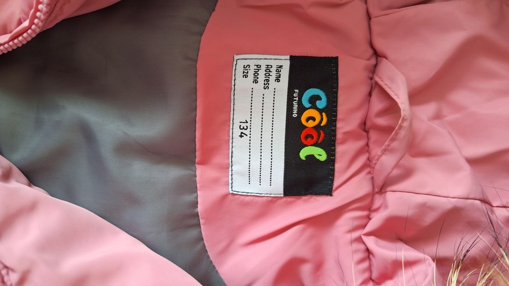 Куртка на девочку 122, 134