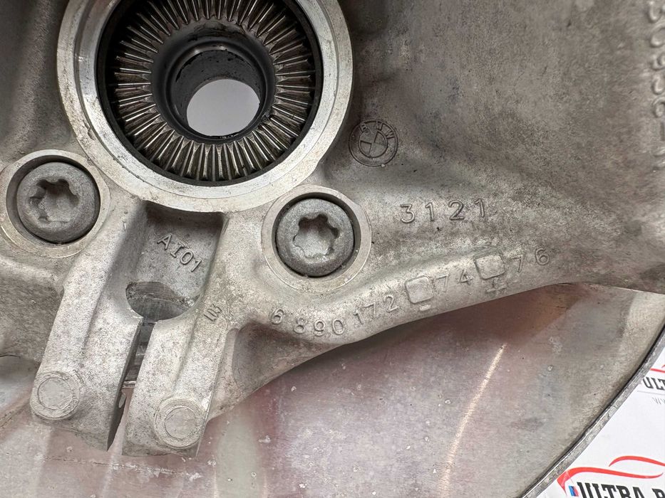 Преден Десен Шенкел С Лагер За БМВ 1 Ф70 2 Ф74 У06 6890172 6899175 BMW 1er F70 2er F74 U06