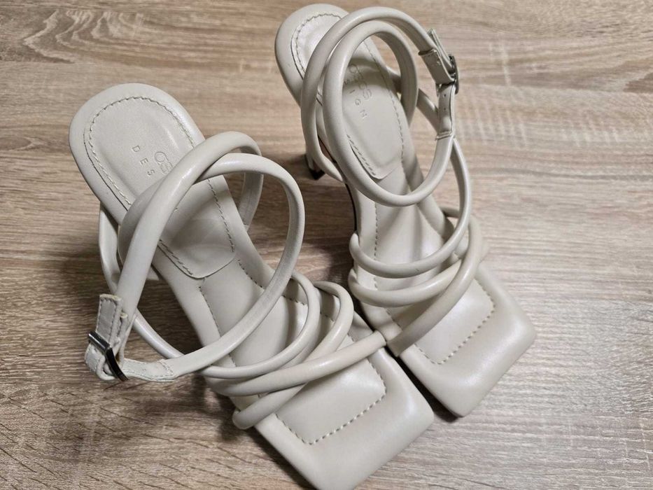 Pantofi cu toc 10cm - ASOS - marime 39