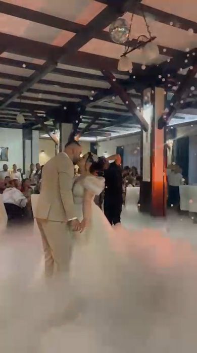 Fum greu*Artificii reci*Baloane cu fum*Laser*Photobooth*DJ*foto&video*