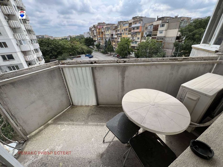 Продава се Четиристаен апартамент в Русе, Дружба 3 - 98 кв.м за 1173 €/кв.м - Снимка #8