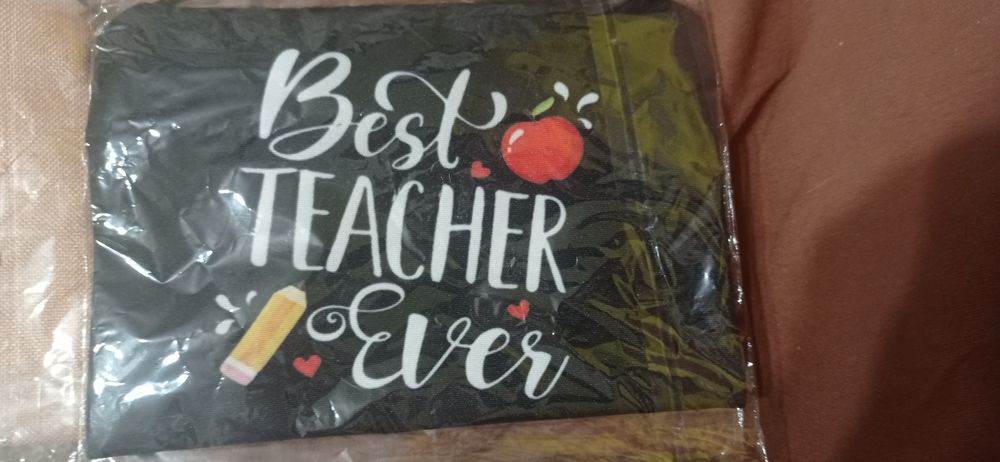 Чантичка,несесер,джоб- подарък за учителка
