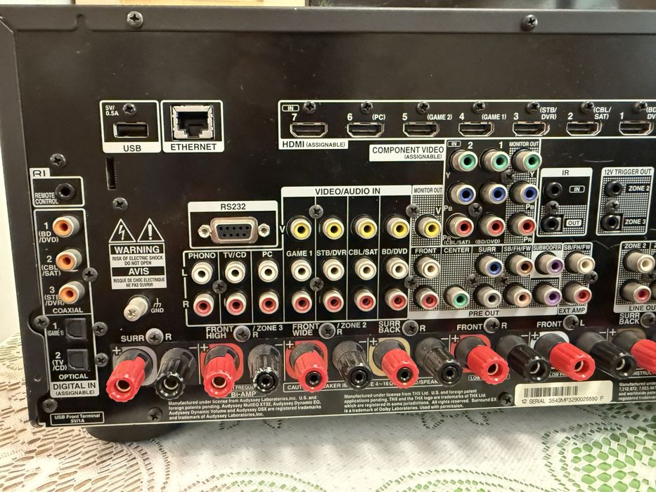 Onkyo TX-NR818 resiver