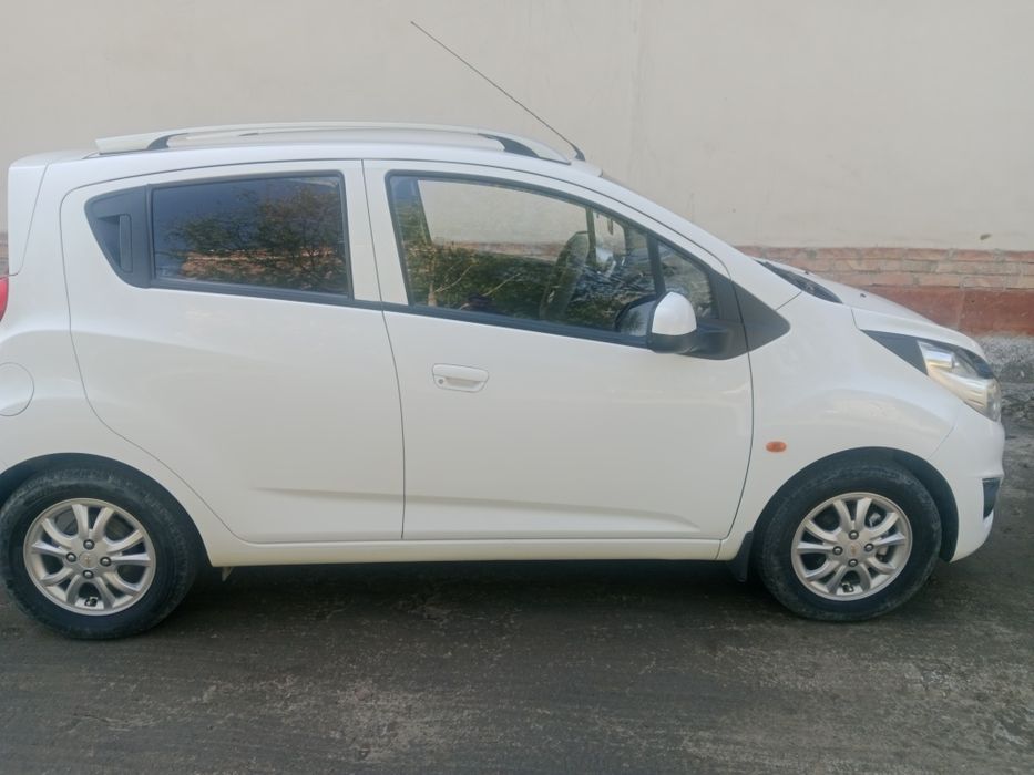 Chevrolet Spark 2012 — 3