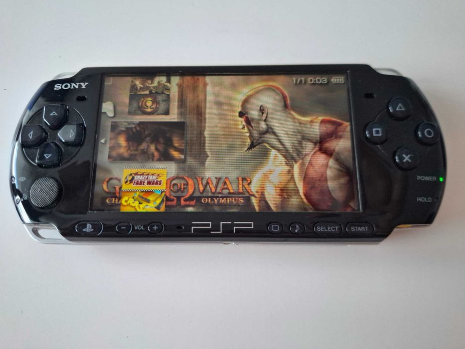 Sony PSP 3000 Playstation Portable - качени много игри