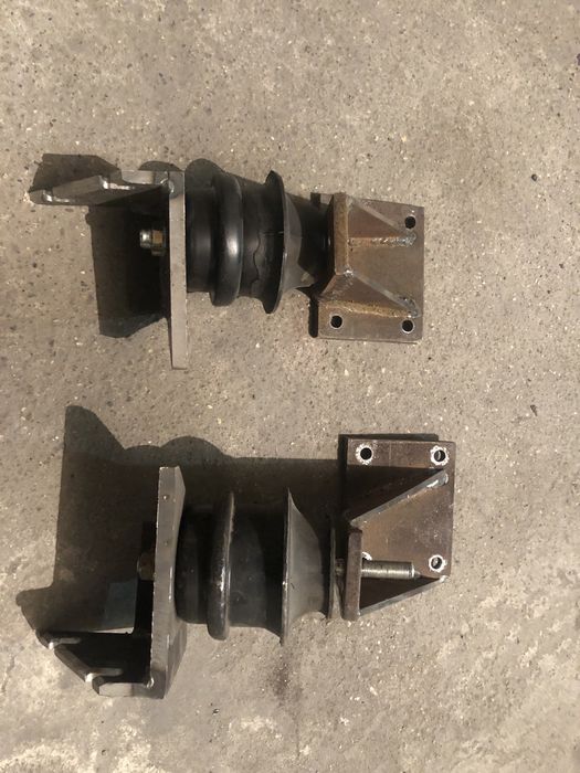 Кронштейн двигателя JZ для Волги