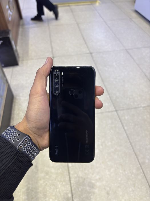 Redmi 8 srochni sotiladi
