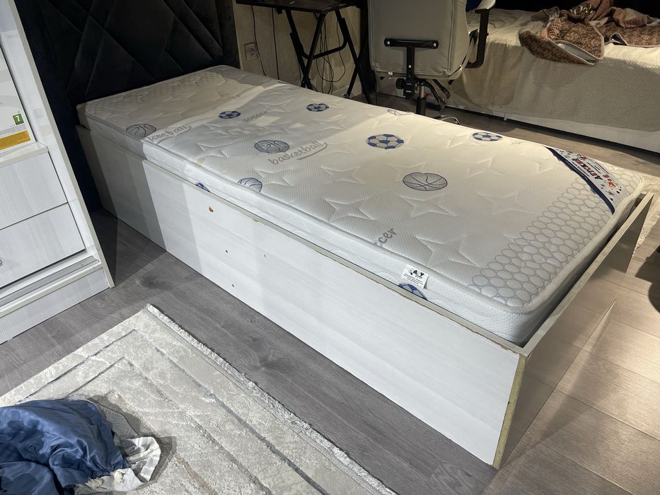 Продам кровати 2шт