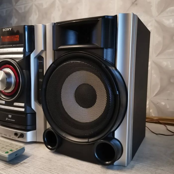 Музыкальный центр  SONY