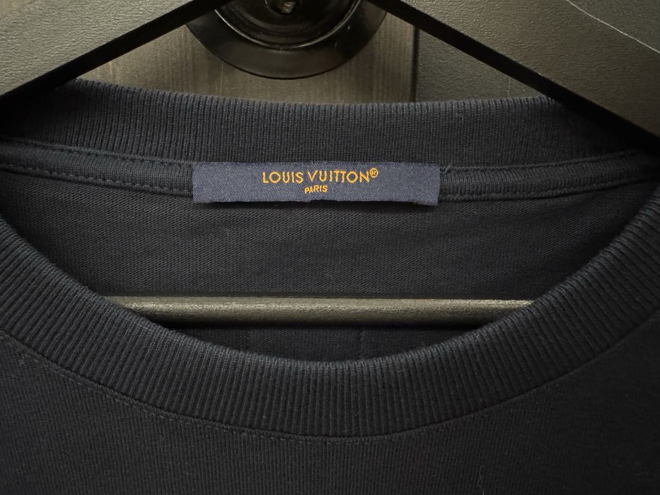 Louis Vuitton LV Vers embellished T-shirt