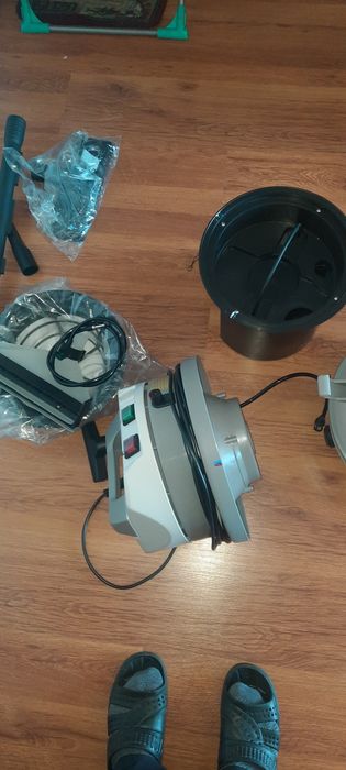 Продам моющий пылесос