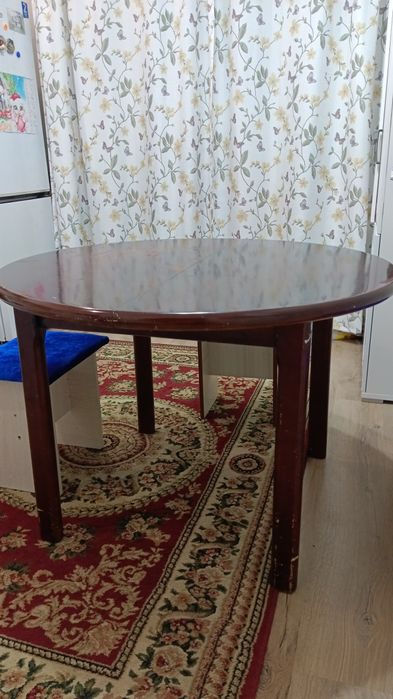 Кухонный стол дубовый