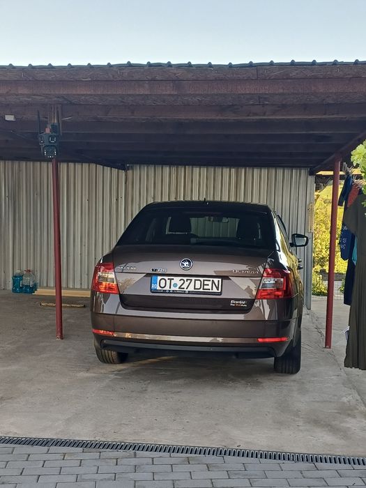 SKODA Octavia 2020 — imagine 3