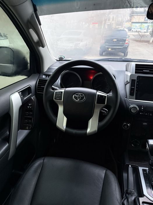 Toyota Prado 2.7 7 kishilik