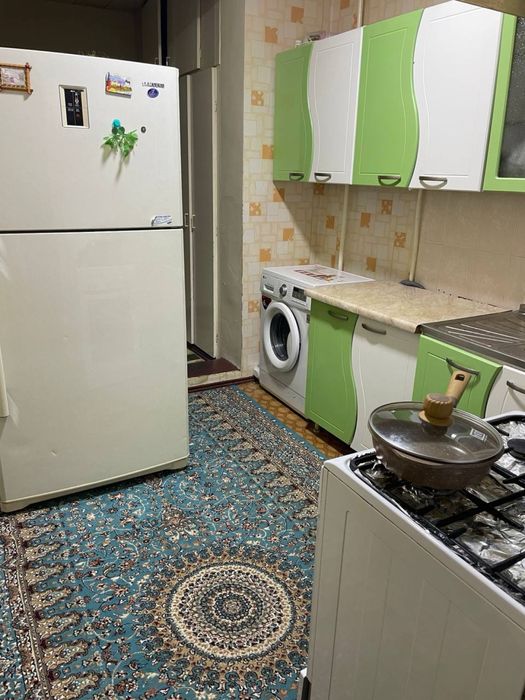 Zarafshon shahrida shinam 2 xonali kvartira sotiladi!
