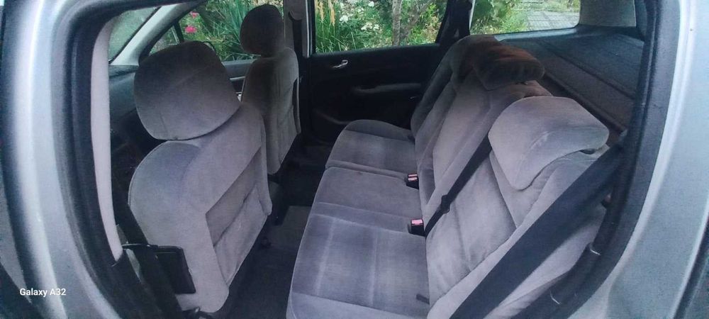 Автомабил Peugeot 307