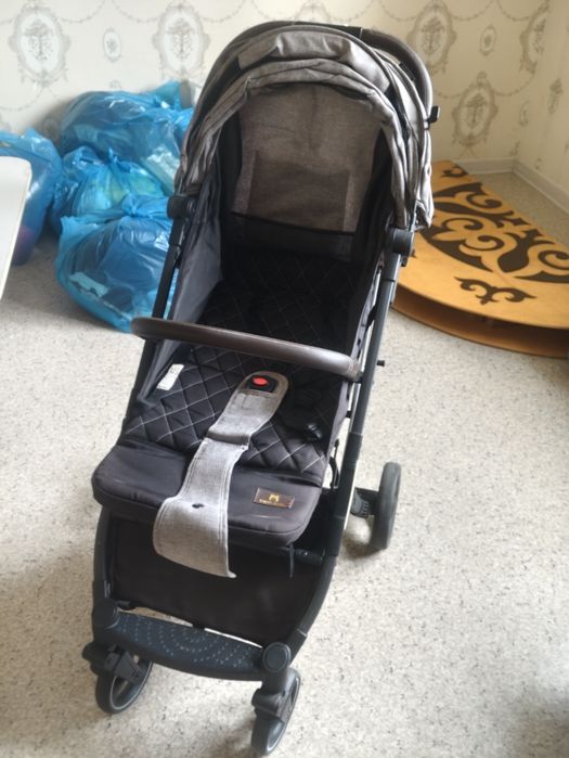 Коляска Ining Baby