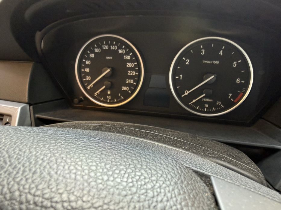 Бензинов километраж БМВ Е60 Е61 фейс