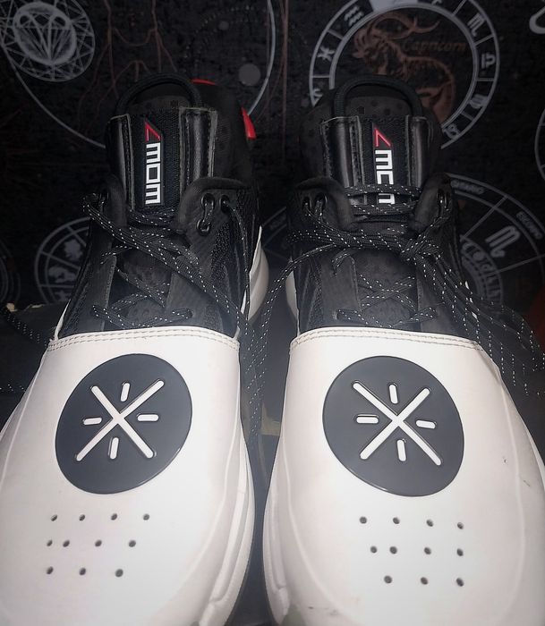 Кроссовки спортивные Li-ning wow 7