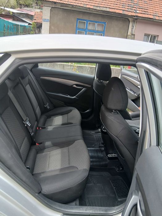 HYUNDAI i40 2013 — imagine 5
