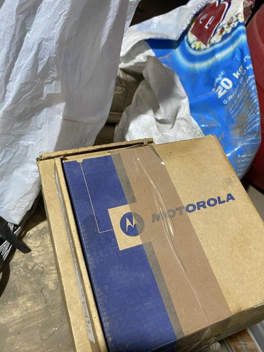 Motorola DP2400e — новые рации, 2 шт.