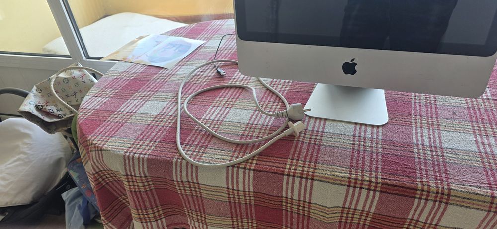 Apple iMac A1224