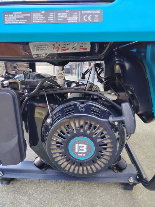 Бензинов монофазен генератор.