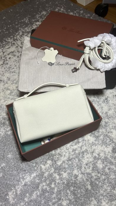 Geanta Loro piana piele naturala 100%  pe stoc