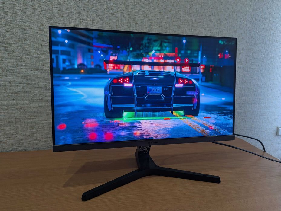 Монитор Samsung 24 IPS