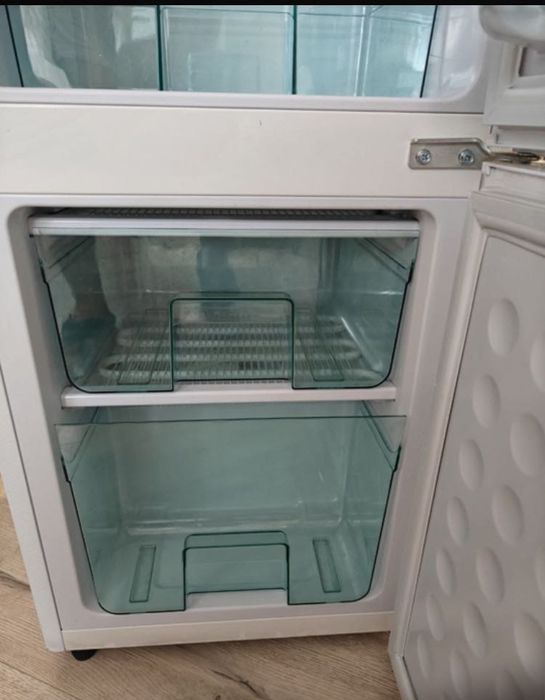 Продается Холодильник