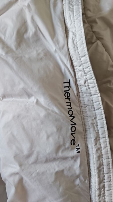 Geaca H&M Thermomove crem