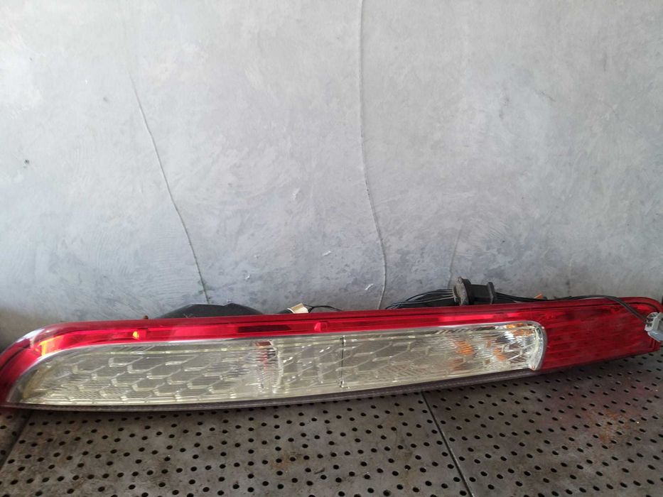Stop tripla lampa stanga ford focus 2 facelift 8m5113405ad