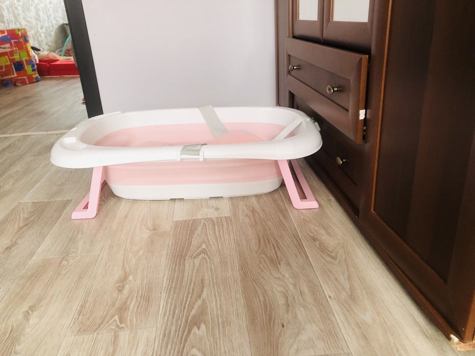 Склодная ваночка для малыша