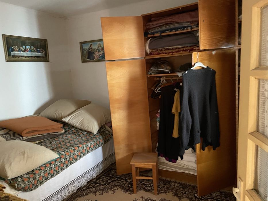 Casa de vanzare locuibila in satul Lapusnicel, jud. Caras Severin