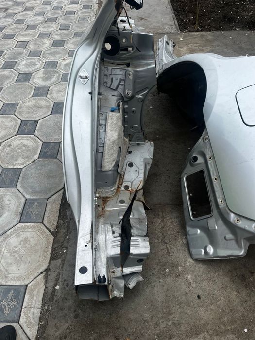 Задный крыло Камри 50, 55