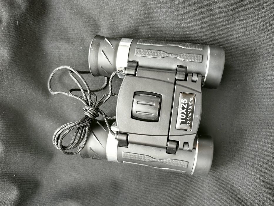 Бинокль компактный 8-25