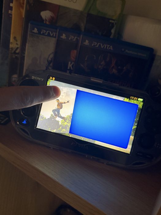 Продам PS Vita Fat