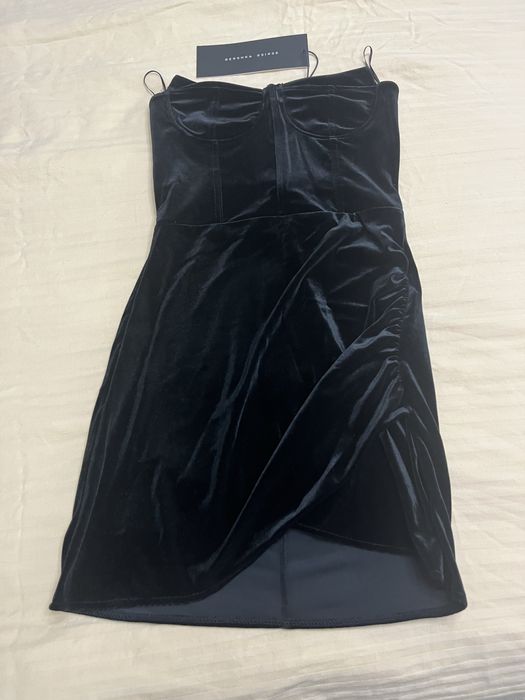 Нова рокля Bershka