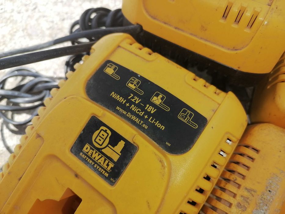 Incarcator Dewalt 18V Nicd si Li-on